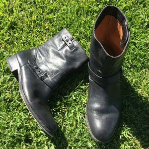 COACH 🔴 Black Leather boots